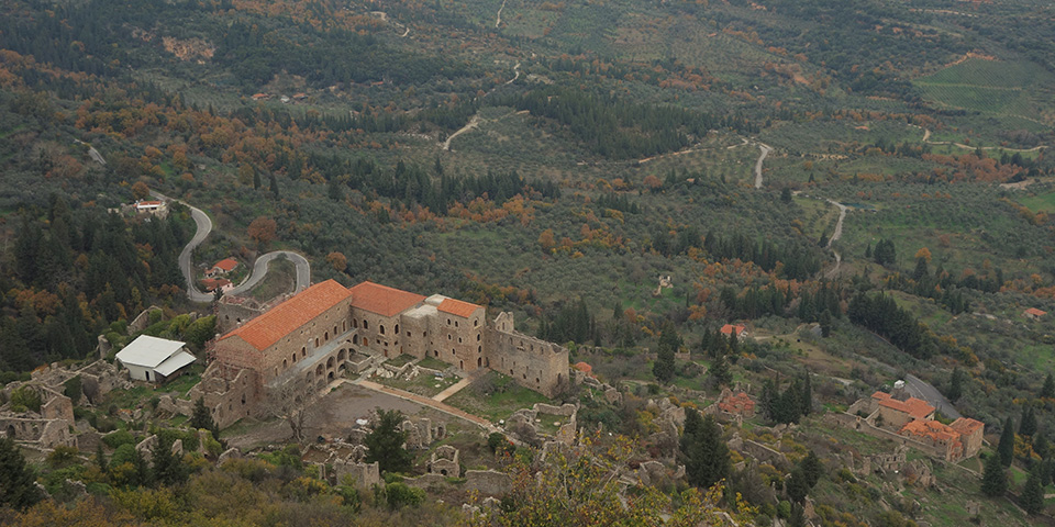 Kalamata (165 kms)