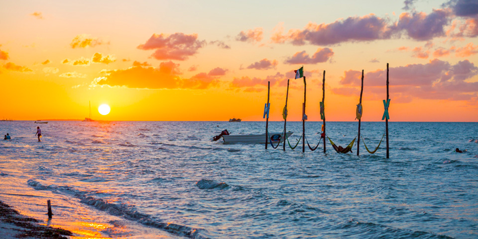 Holbox (200 km)