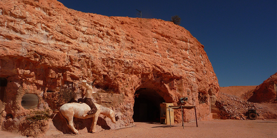 Coober Pedy (548 km)