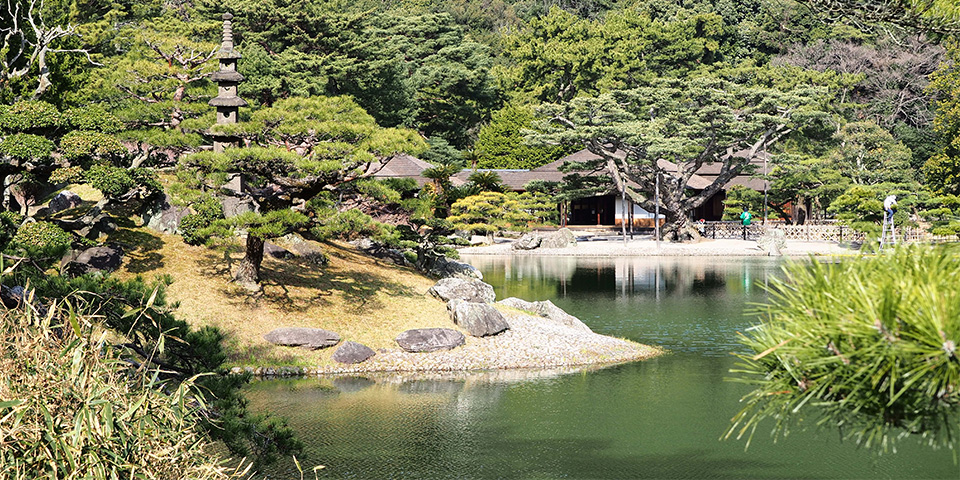 Takamatsu  (150 km)